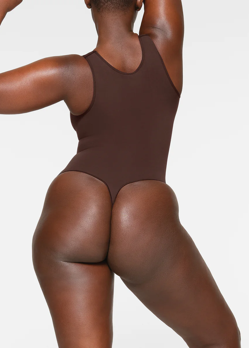 customizable scoop neck thong bodysuit 